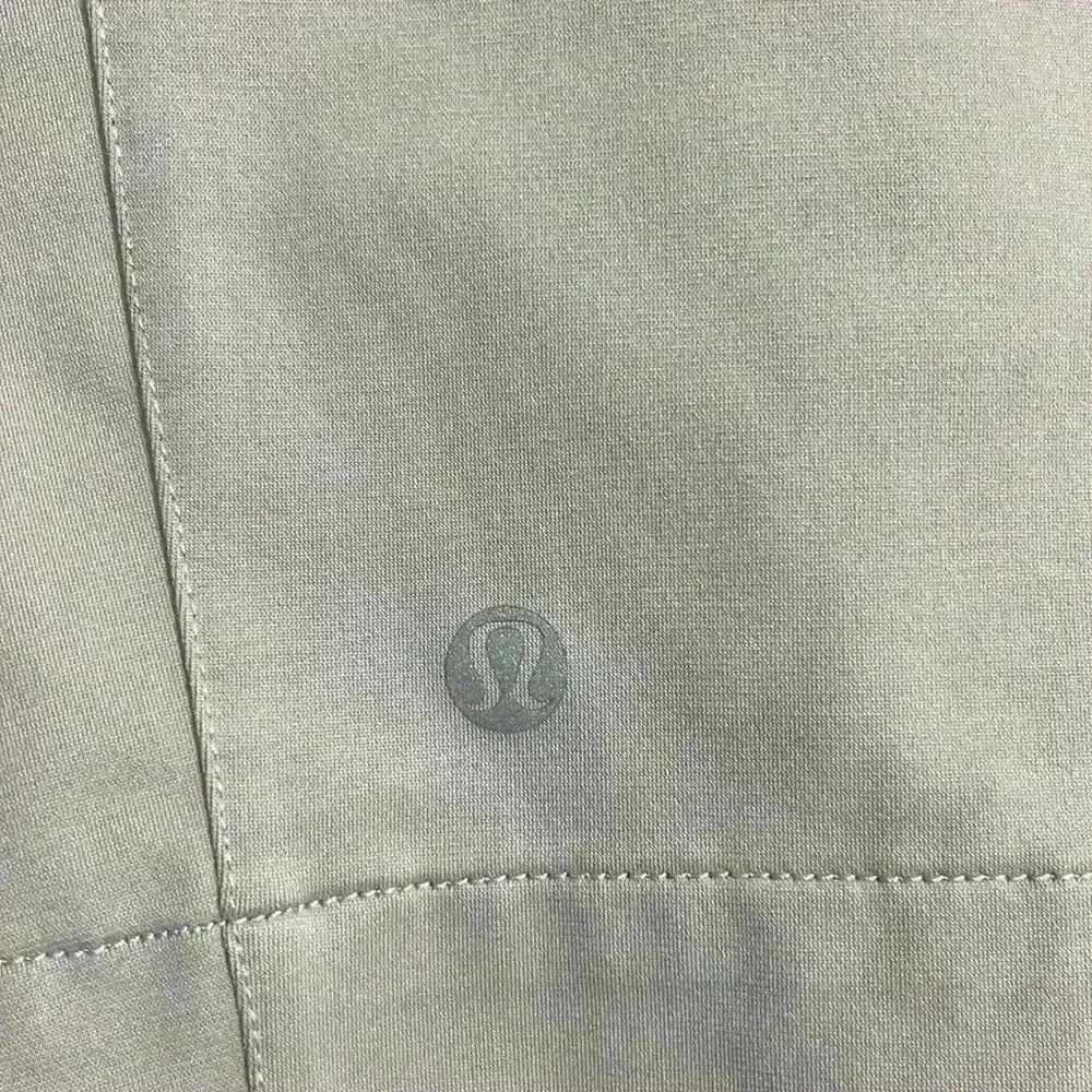 Lululemon  Athleta shorts